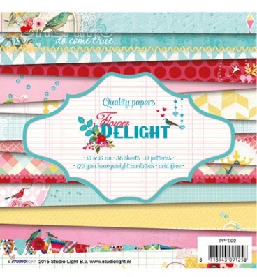 Bloc de papier / Paper pad scrapbooking  - " Flower Delight " 